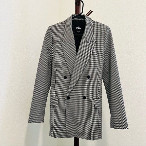 ZARA JACKET - Picture 1 of 7